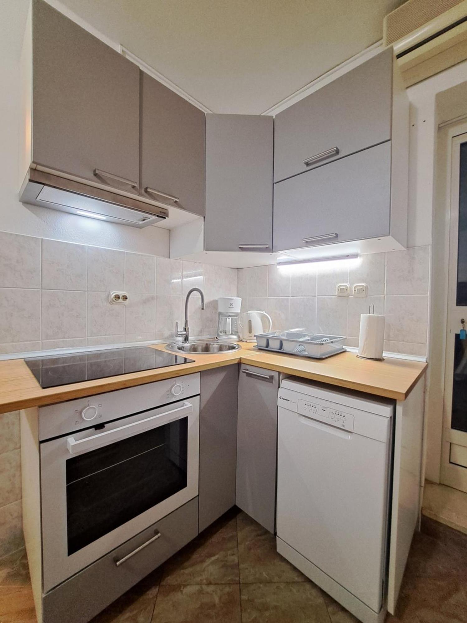 Apartments Becir Молунат Экстерьер фото