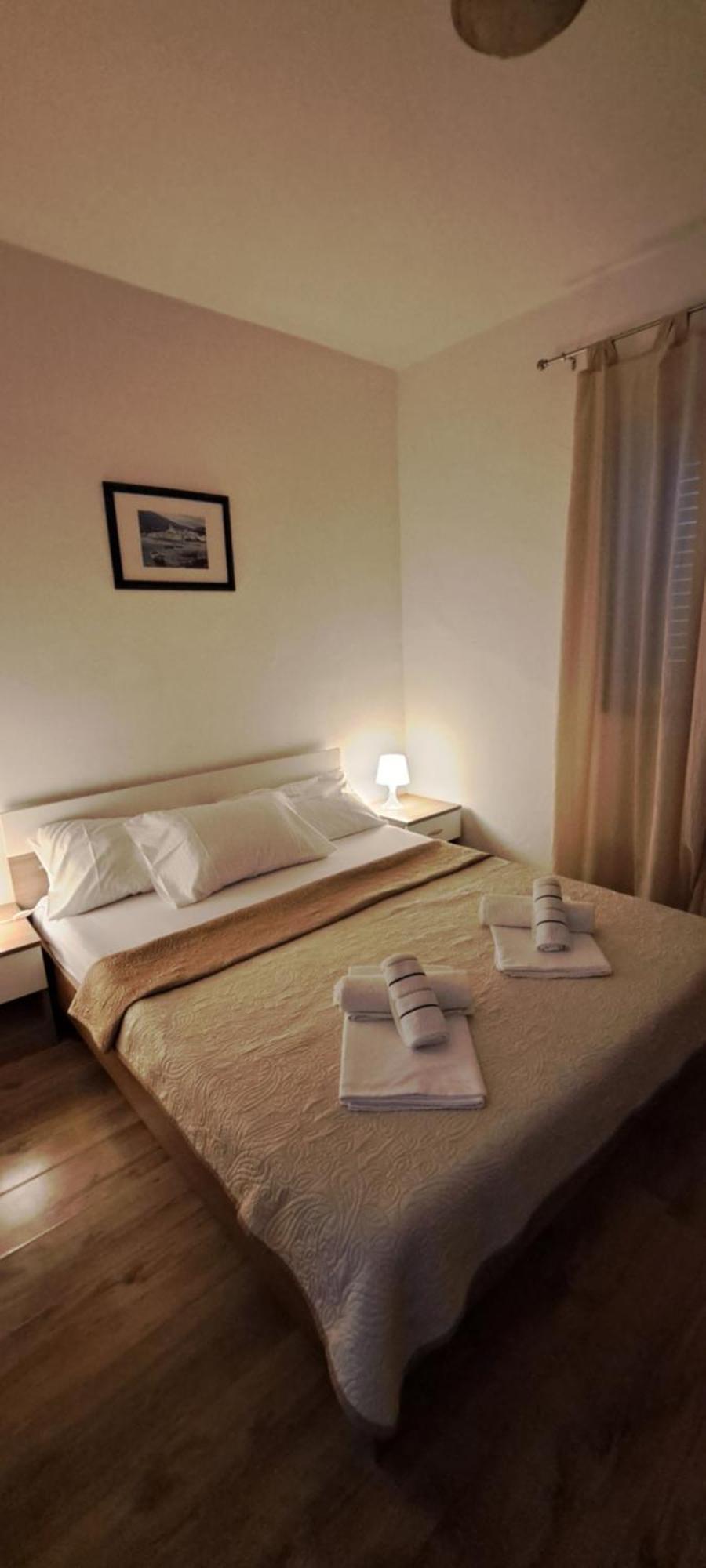 Apartments Becir Молунат Экстерьер фото